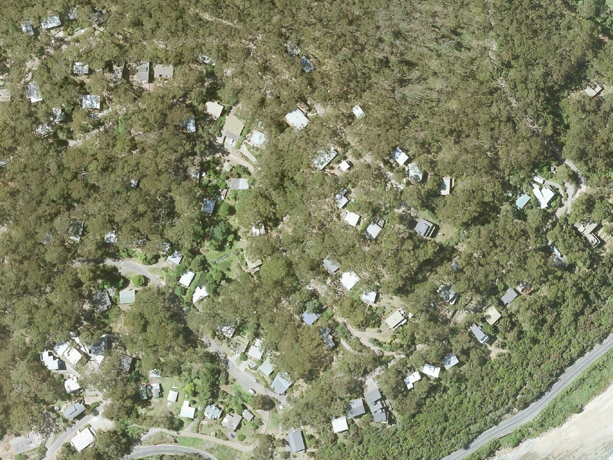 Aerial view of Wye River before the devastating fire